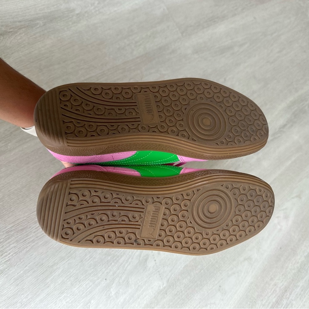 Puma Pink and Green Suede Sneakers - Picture 6 of 6